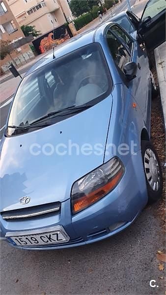 Usado Chevrolet Kalos SE 72 CV (52 kW) 2003 Azul Berlina