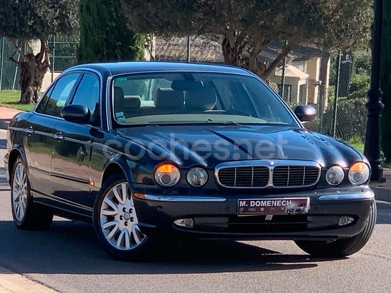 Gris / plata Usado 2004 Jaguar XJ Berlina | 18.700 € - Imagen 1/4