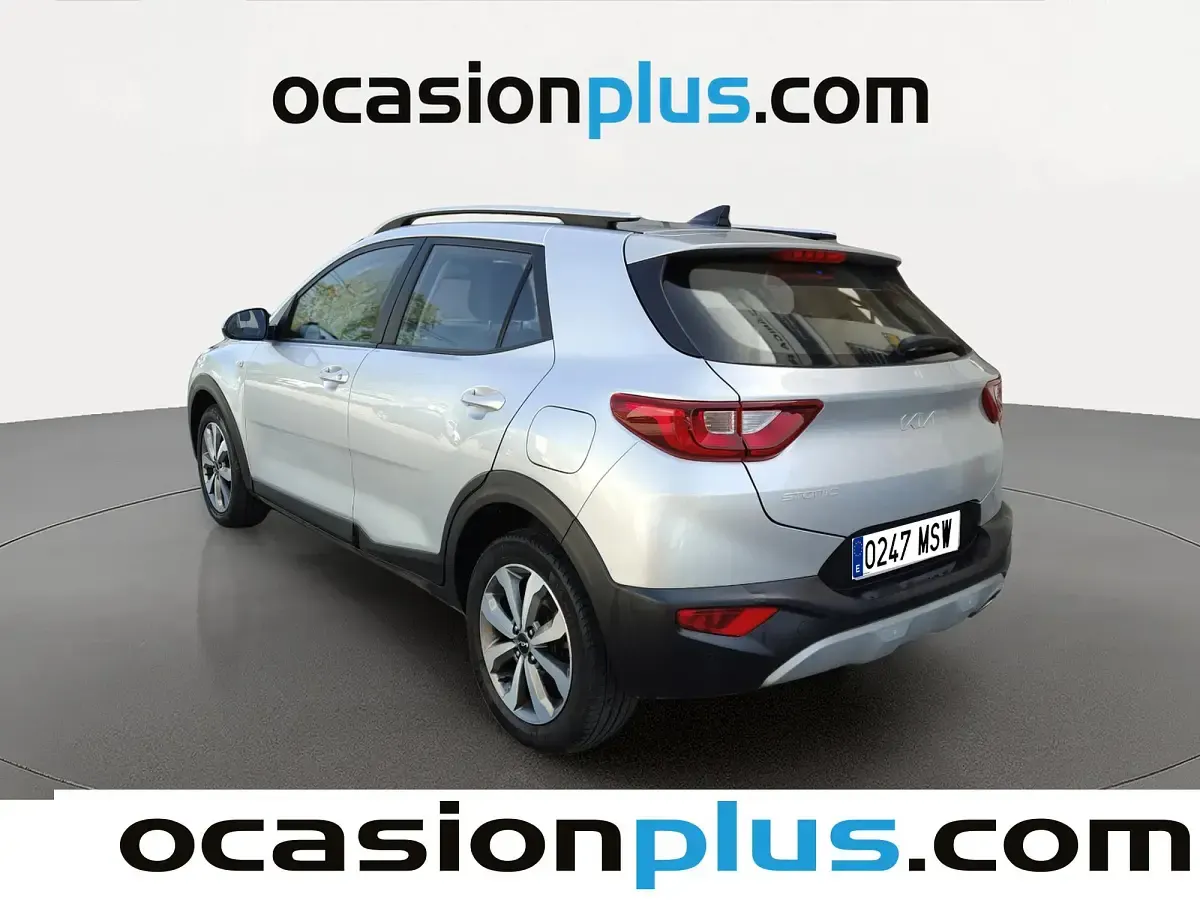 Usado Kia Stonic 101 CV (74 kW) 2024 Blanco SUV