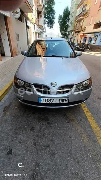 Usado Nissan Almera 98 CV (72 kW) 2006 Blanco Berlina