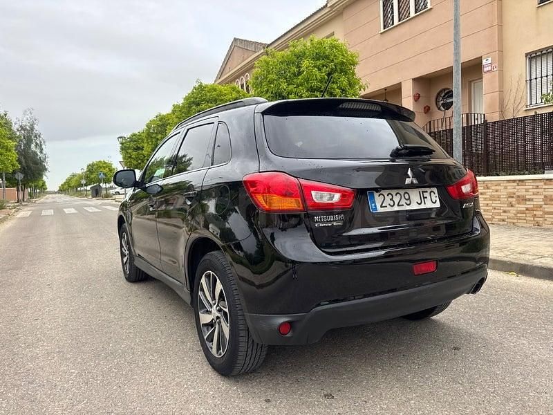 Usado Mitsubishi ASX Motion 116 CV (85 kW) 2015 Negro SUV