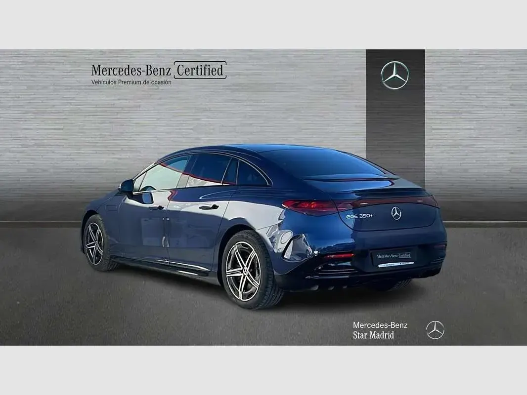 Usado Mercedes EQE350 AMG 235 kW (320 CV) 2025 Azul Berlina