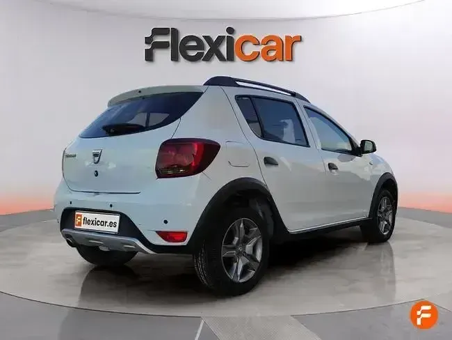 Occasion Dacia Sandero Essentiel 90 ch (66 kW) 2019 Blanc