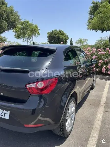 Usado Seat Ibiza SC Sport 85 CV (62 kW) 2010 Negro Utilitario