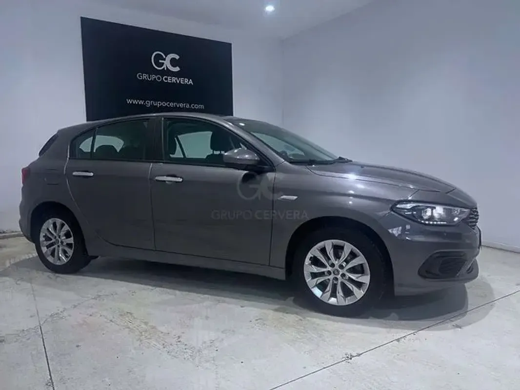 Usado Fiat Tipo Easy 95 CV (69 kW) 2019 Gris Utilitario