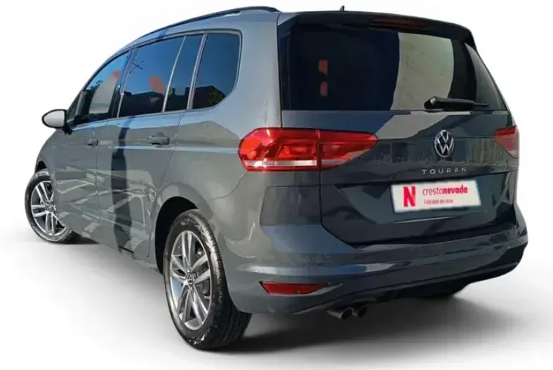 Usado VW Touran 150 CV (110 kW) 2025 Monovolumen