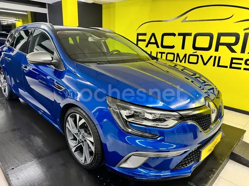 Usado Renault Mégane GrandTour GT 160 CV (117 kW) 2017 Azul Familiar
