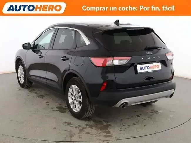 Usado Ford Kuga Titanium 120 CV (88 kW) 2021 Negro SUV