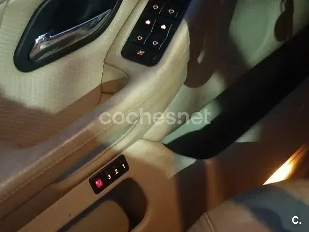 Usado BMW 530 193 CV (141 kW) 2002 Negro Berlina