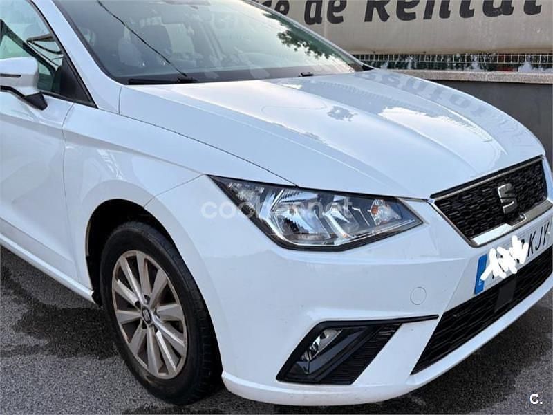 Blanco Usado 2018 Seat Ibiza Reference Berlina | 9000 € (Precio justo) - Imagen 1/4