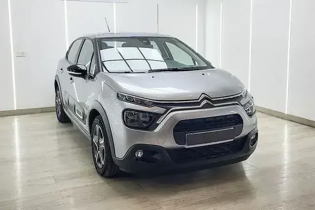 Usado Citroën C3 PureTech 83 CV (61 kW) 2024 Gris / plata Berlina