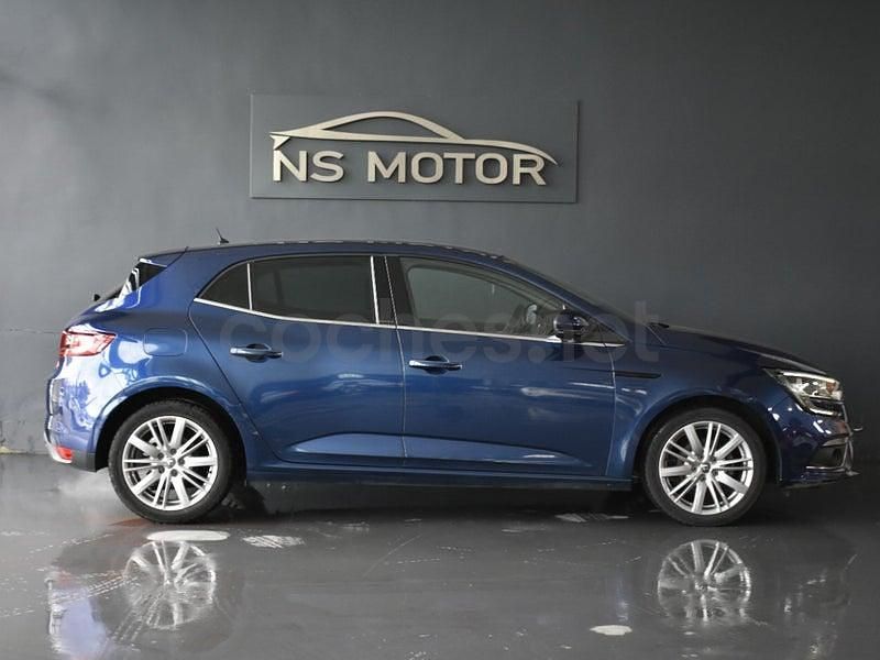 Usado Renault Mégane IV 101 CV (74 kW) 2017 Azul Berlina