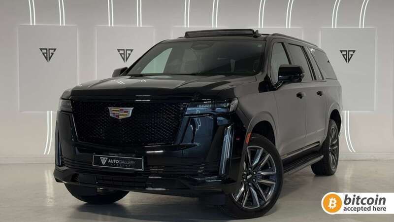 Negro Usado 2022 Cadillac Escalade SUV | 173.900 € - Imagen 1/4