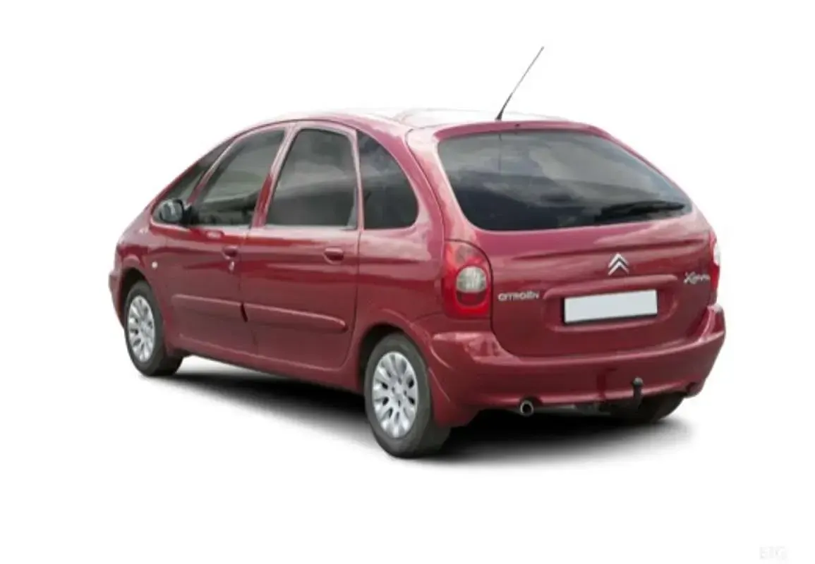 Usado Citroën Xsara Picasso 109 CV (80 kW) 2007 Negro Monovolumen