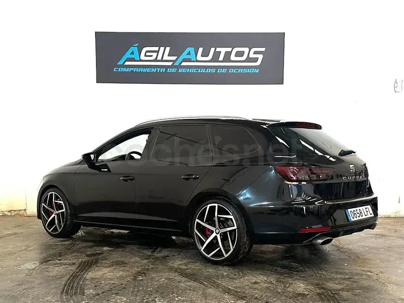 Usado Seat Leon CUPRA 300 CV (220 kW) 2016 Negro Familiar