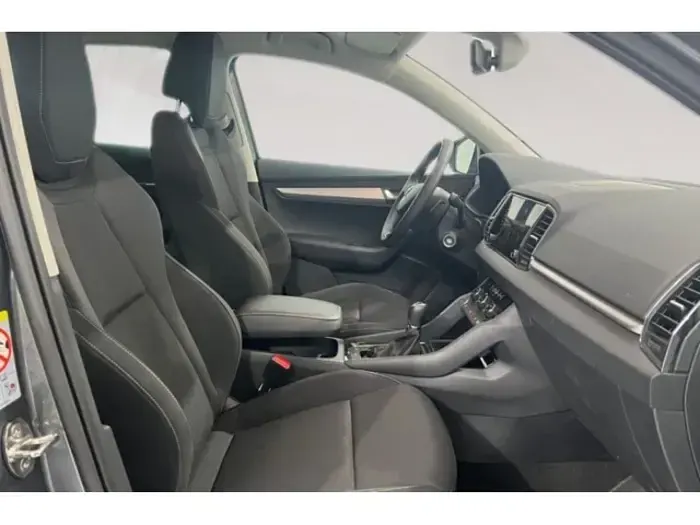 Nuevo Skoda Karoq 150 CV (110 kW) 2025 Gris SUV