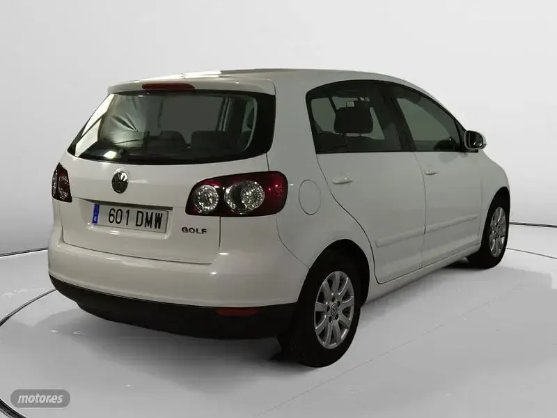 Usado VW Golf Plus Highline 116 CV (85 kW) 2005 Blanco Monovolumen