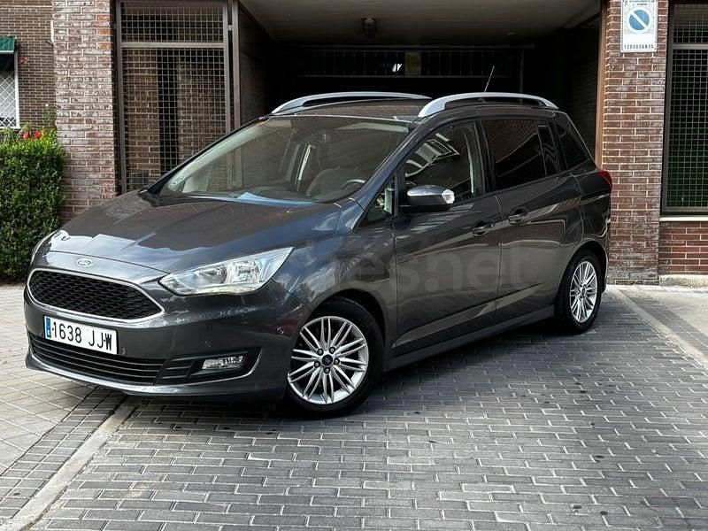 Usado Ford Grand C-Max Trend 125 CV (91 kW) 2015 Gris / plata Monovolumen