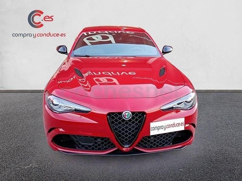 Usado Alfa Romeo Giulia Quadrifoglio 520 CV (382 kW) 2023 Rojo Berlina