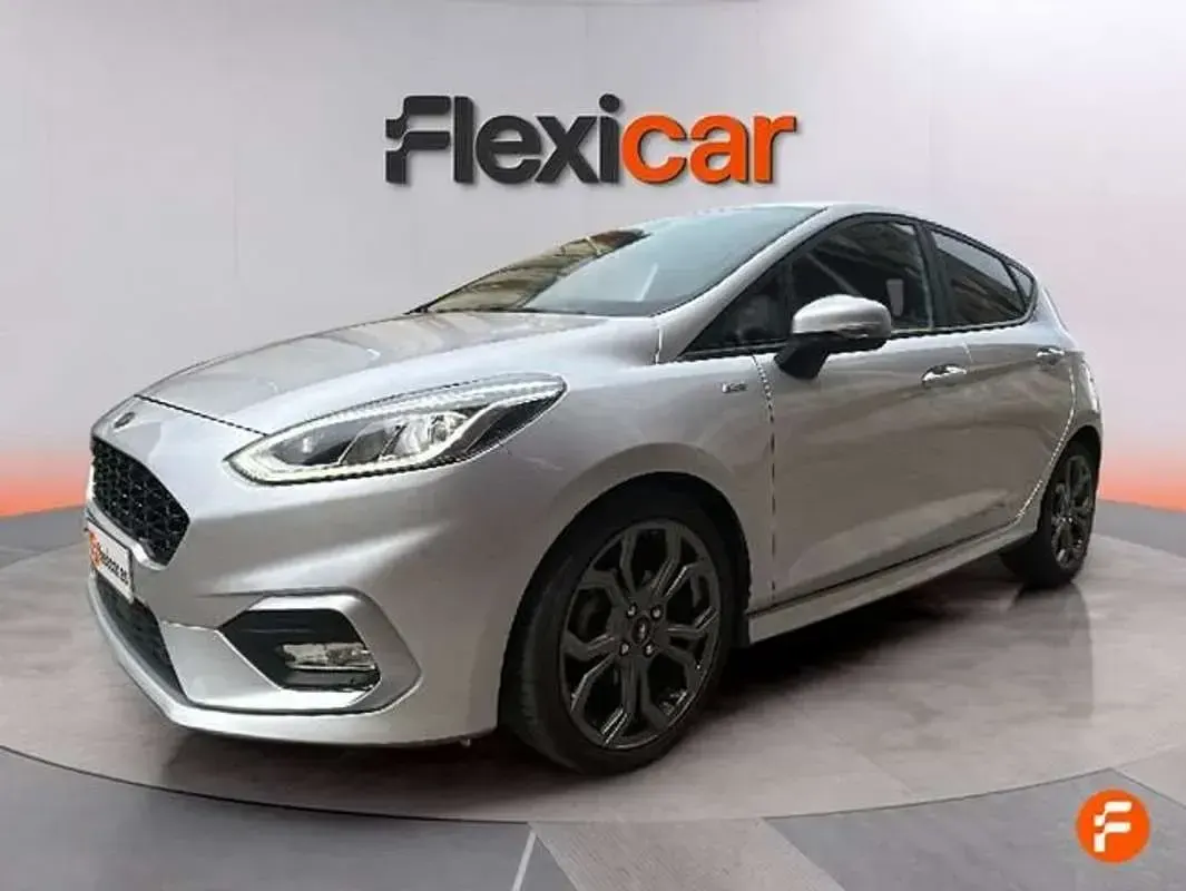 Usado Ford Fiesta ST-Line 101 CV (74 kW) 2019 Gris Utilitario