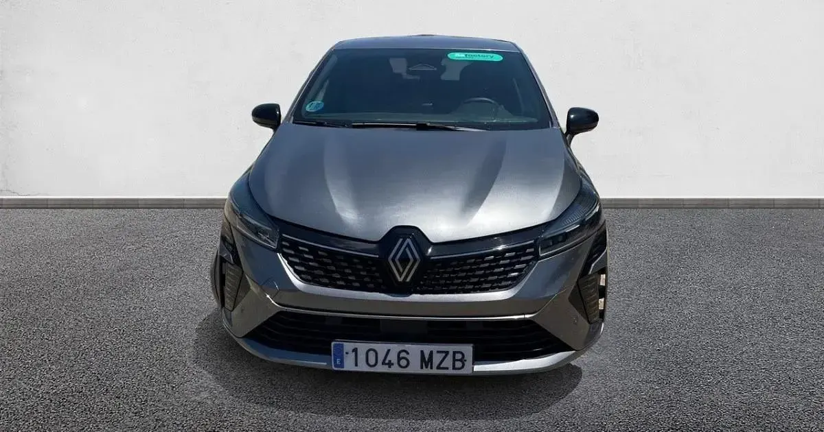 Usado Renault Clio Techno 100 CV (73 kW) 2025 Utilitario