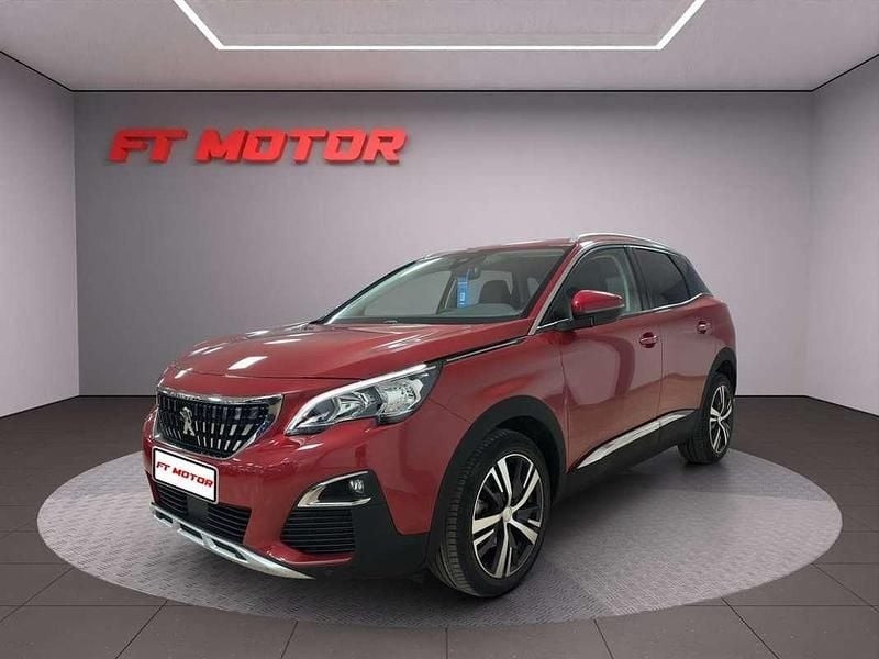 Usado Peugeot 3008 Allure 131 CV (96 kW) 2019 Rojo SUV