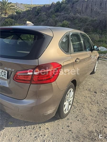 Usado BMW 216 Active Tourer 116 CV (85 kW) 2019 Marrón Monovolumen