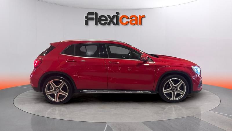 Usado Mercedes GLA220 177 CV (130 kW) 2017 Rojo SUV