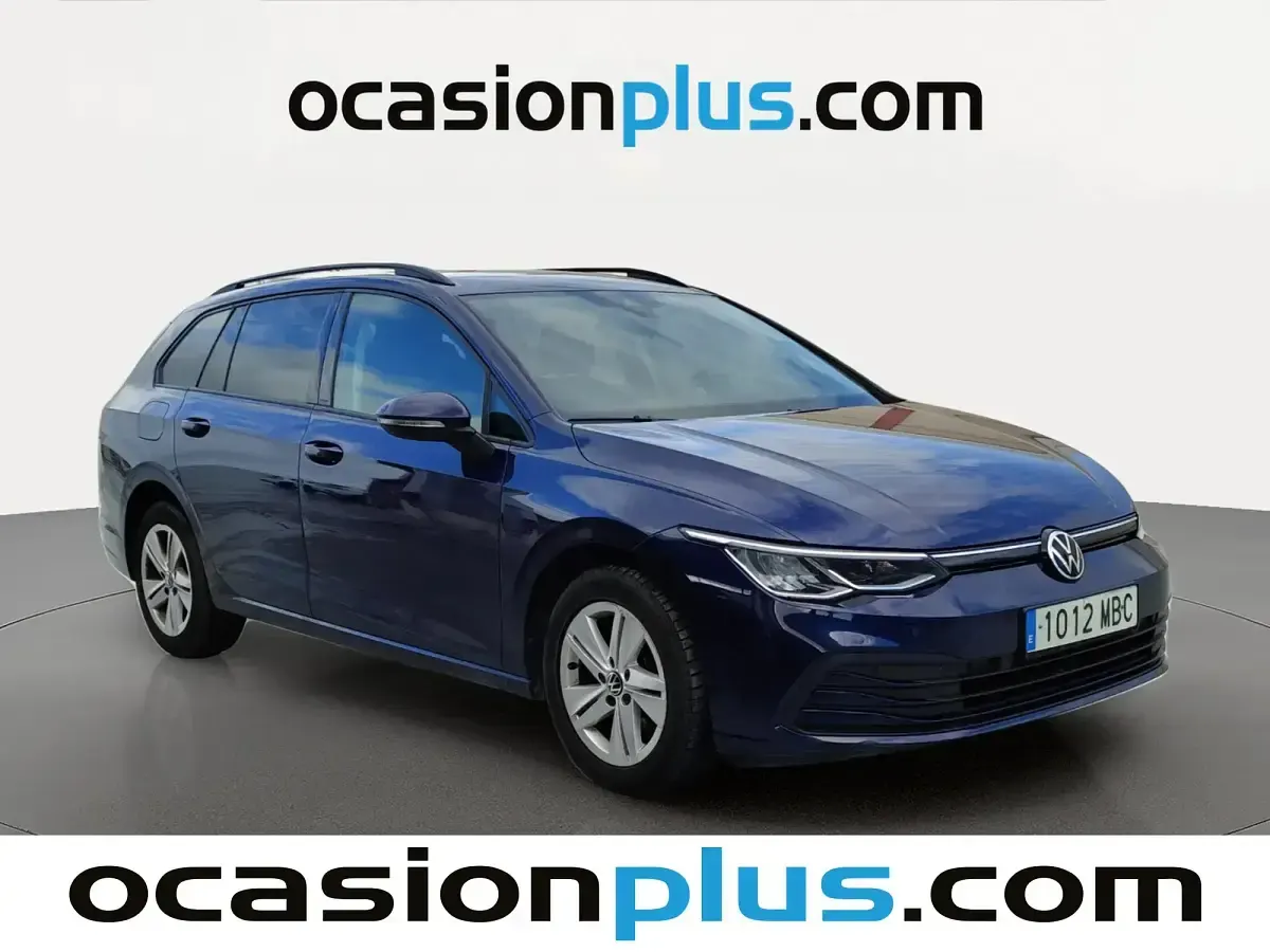 Usado VW Golf VIII Life 115 CV (84 kW) 2022 Azul Familiar