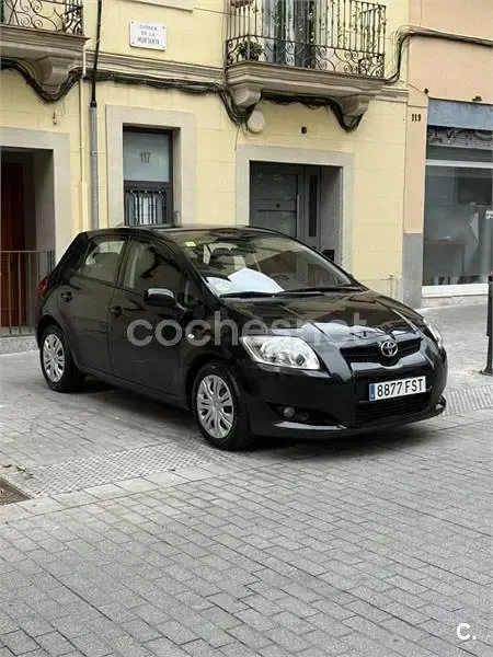 Usado Toyota Auris Luna 90 CV (66 kW) 2007 Negro Utilitario