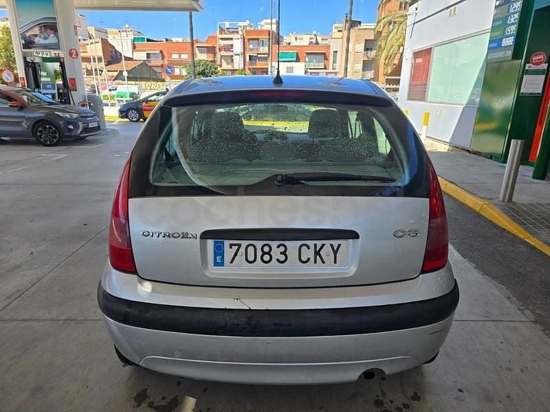 Usado Citroën C3 75 CV (55 kW) 2003 Gris / plata Berlina