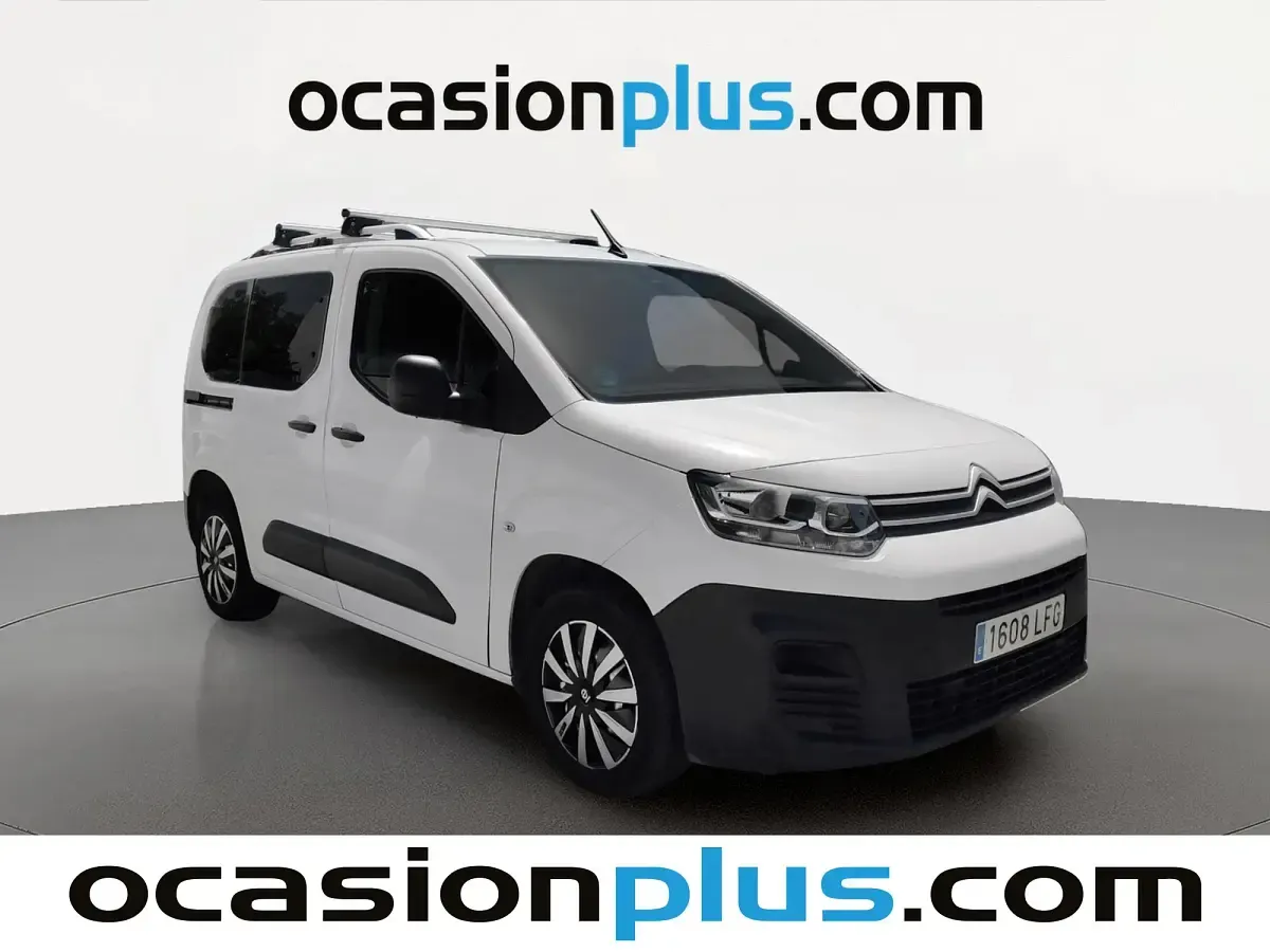 Usado Citroën Berlingo Live 102 CV (75 kW) 2020 Blanco Monovolumen