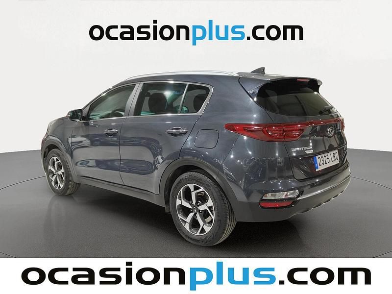 Usado Kia Sportage Plus 136 CV (100 kW) 2021 Gris SUV