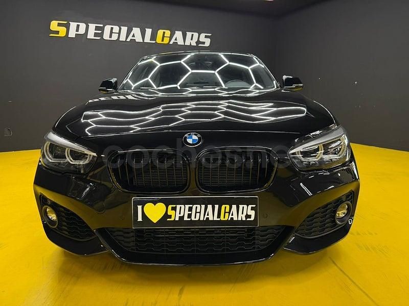 Usado BMW 118 Comfort Edition 140 CV (102 kW) 2019 Negro Utilitario