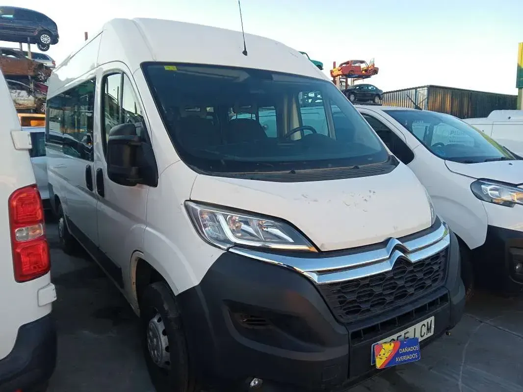 Usado Citroën Jumper 120 CV (88 kW) 2020 Blanco Monovolumen