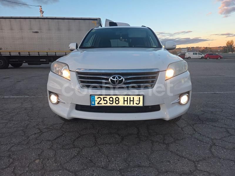 Usado Toyota RAV4 Advance 150 CV (110 kW) 2011 Blanco SUV
