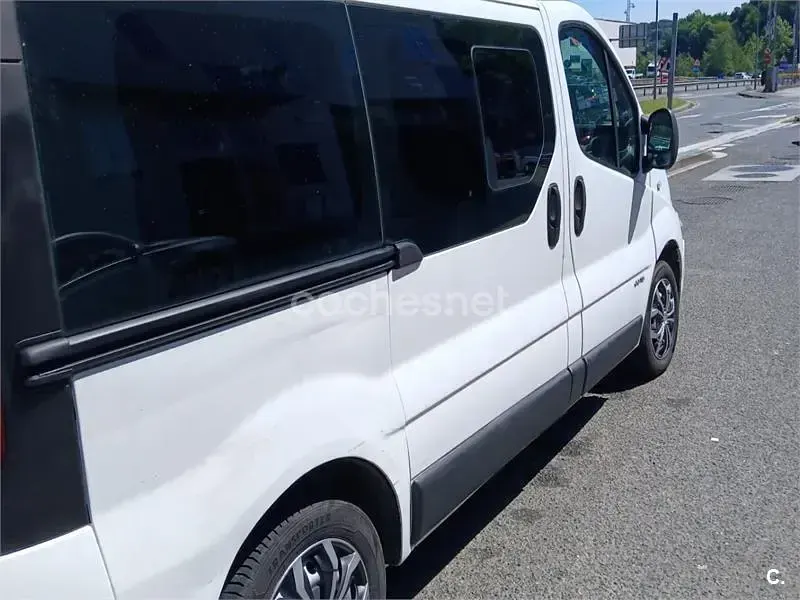 Usado Nissan Primastar Comfort 150 CV (110 kW) 2007 Blanco Monovolumen
