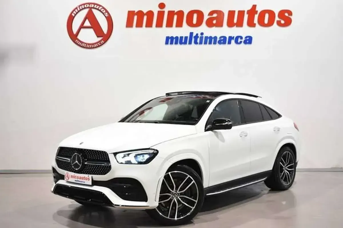 Usado Mercedes 320 AMG line 321 CV (236 kW) 2022 Blanco SUV