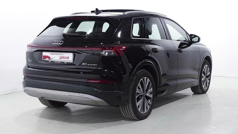 Usado Audi Q4 e-tron S-Line 150 kW (204 CV) 2021 Negro SUV