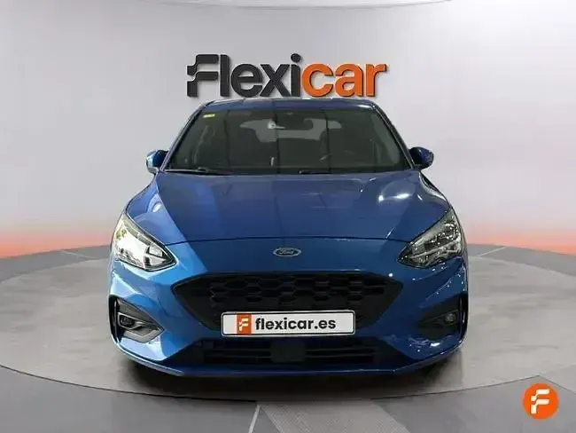 Usado Ford Focus Titanium 120 CV (88 kW) 2018 Azul Berlina