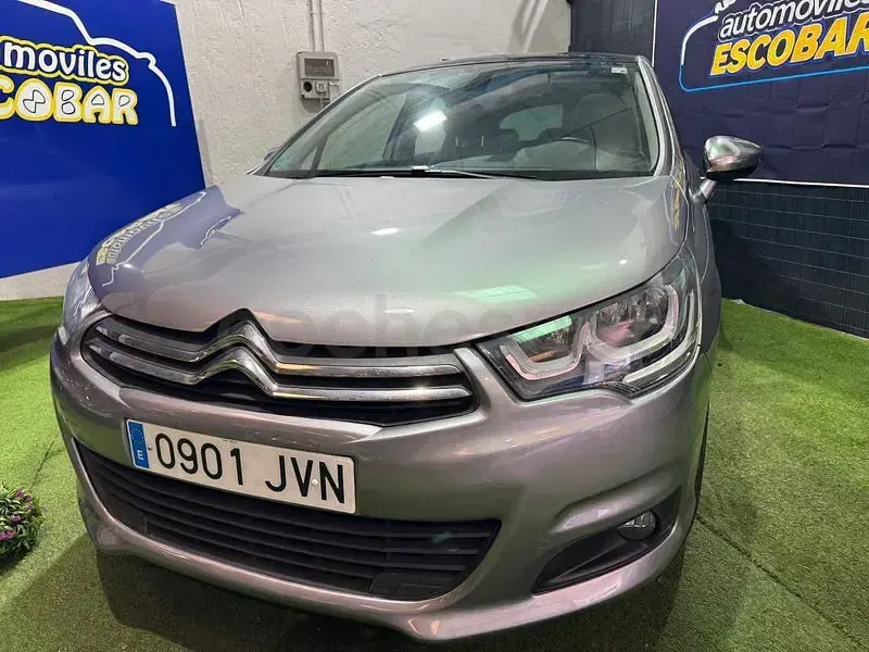 Usado Citroën C4 Feel 130 CV (95 kW) 2016 Gris / plata Berlina