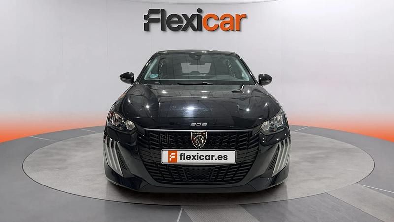 Usado Peugeot 208 Active 102 CV (75 kW) 2024 Negro Utilitario