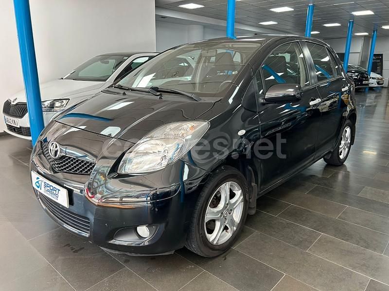 Negro Usado 2010 Toyota Yaris Connect Style Utilitario | 8500 € (Precio justo) - Imagen 1/4