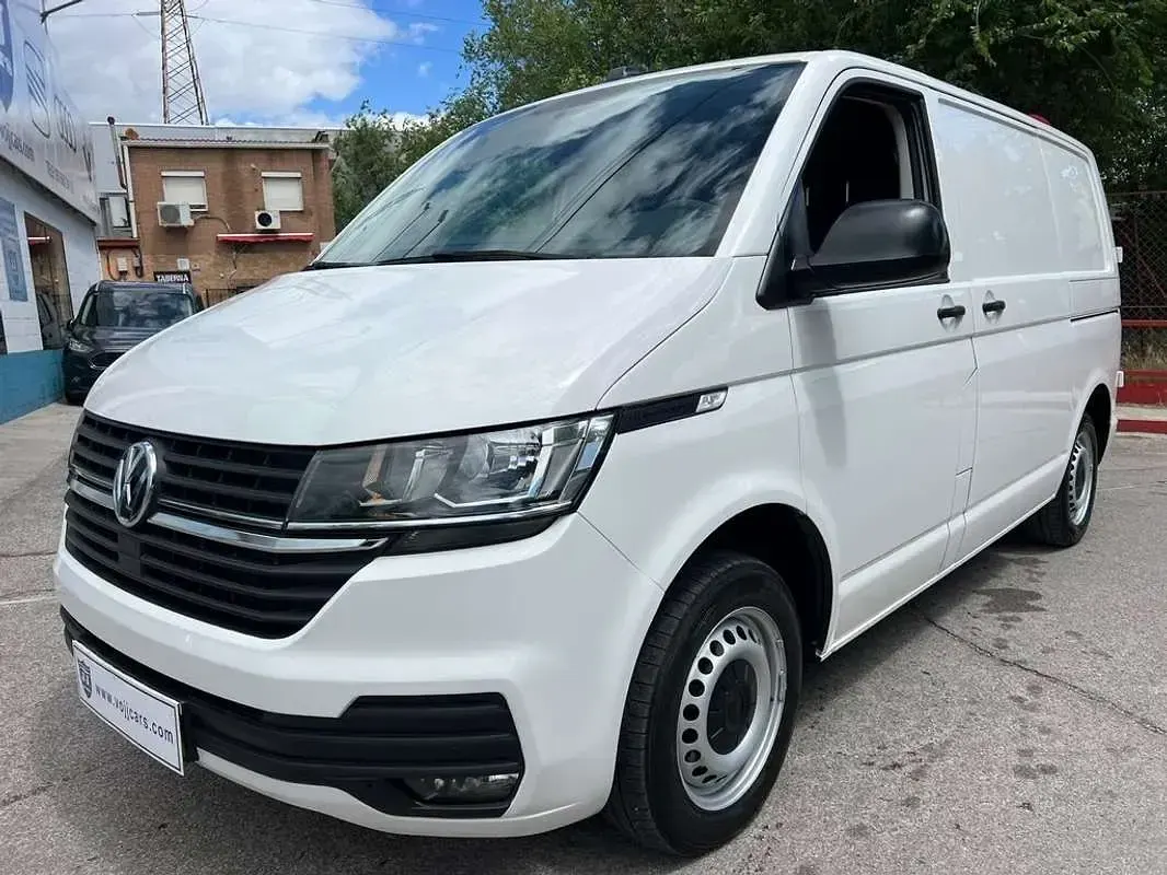 Usado VW T6.1 150 CV (110 kW) 2021 Blanco Van