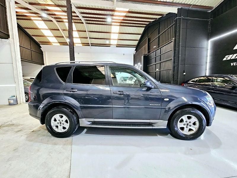 Usado Ssangyong (KGM) Rexton II 165 CV (121 kW) 2010 Azul SUV