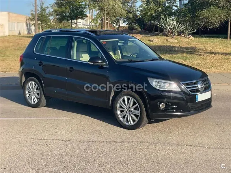 Usado VW Tiguan Sport 140 CV (102 kW) 2009 Negro SUV