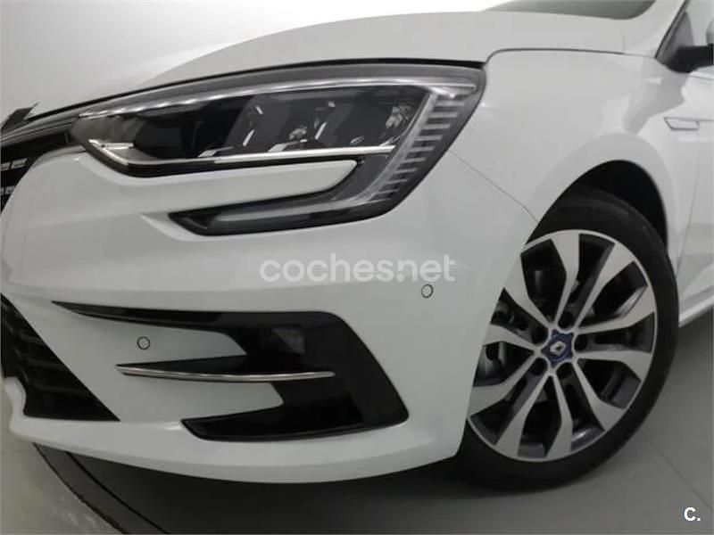 Usado Renault Mégane IV Zen 160 CV (117 kW) 2021 Blanco Familiar