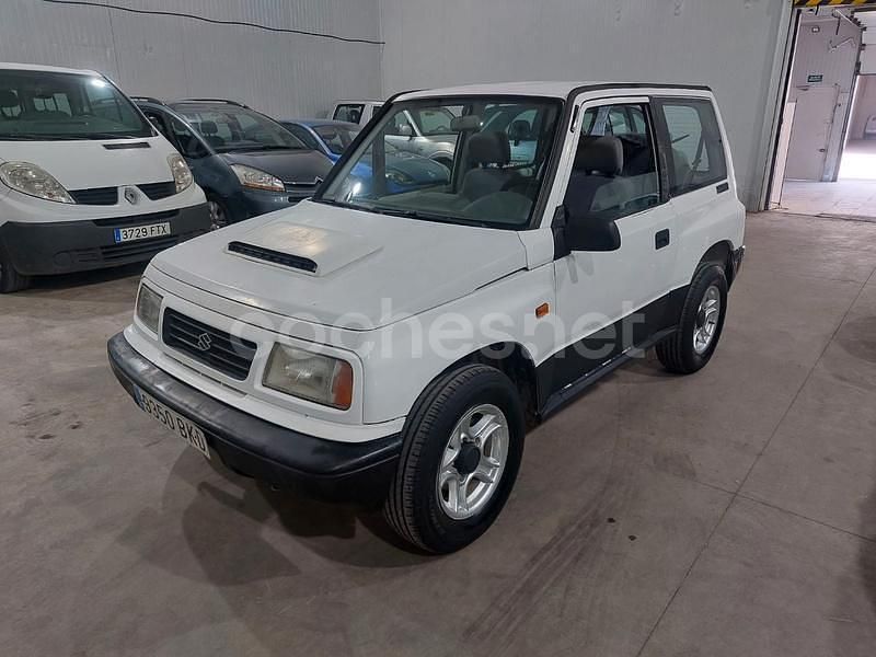 Blanco Usado 2002 Suzuki Vitara SUV | 4500 € - Imagen 1/4
