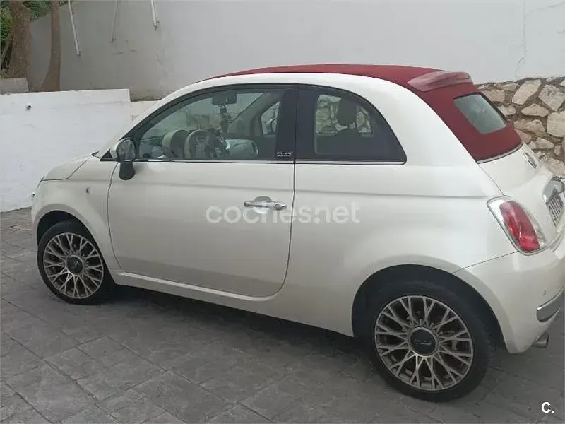 Usado Fiat 500C Lounge 100 CV (73 kW) 2010 Blanco Descapotable