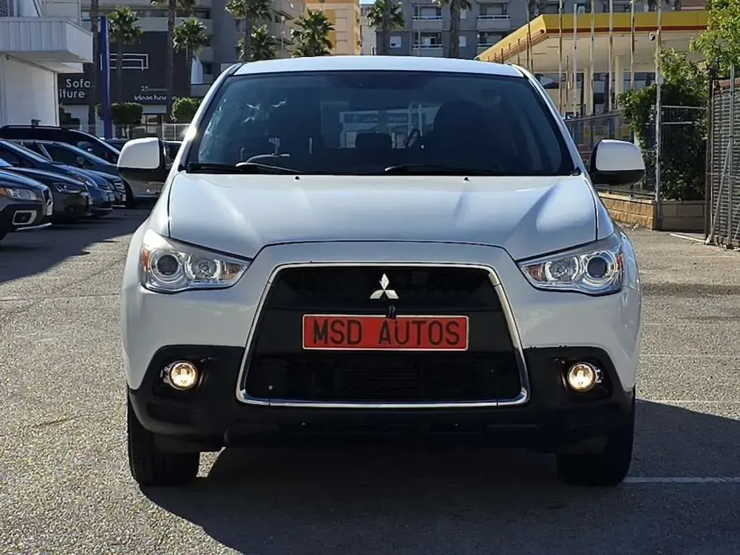 Usado Mitsubishi ASX Motion 116 CV (85 kW) 2014 Blanco SUV